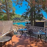 Pine Bay Resort