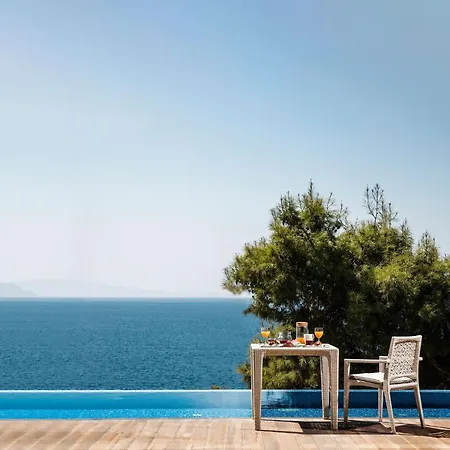 Pine Bay Resort 5*