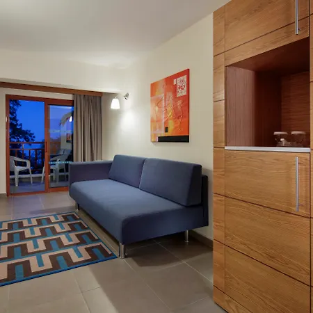 Resort Pine Bay Kusadası