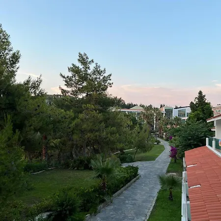 Resort Pine Bay Kuşadası