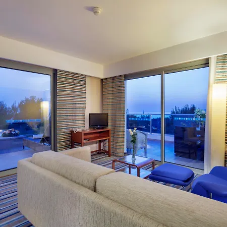 Pine Bay 5* Kusadası