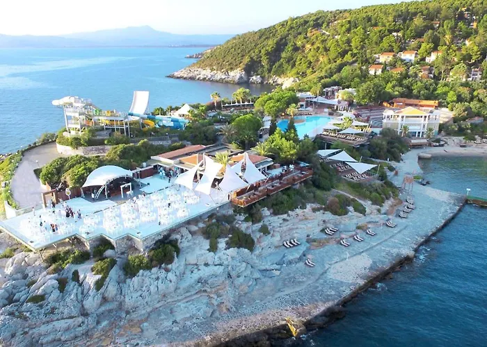 松树湾旅游度假酒店