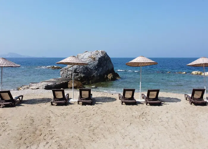 松树湾旅游度假酒店 库萨达斯