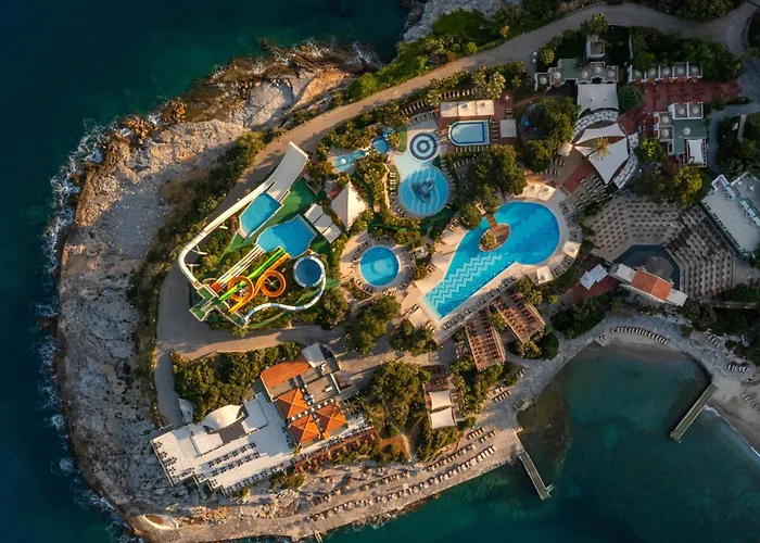 Resort Pine Bay Kusadası