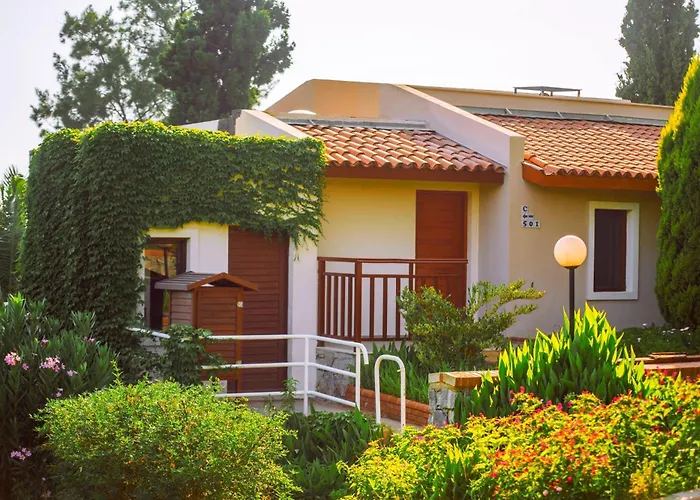 Pine Bay 5*