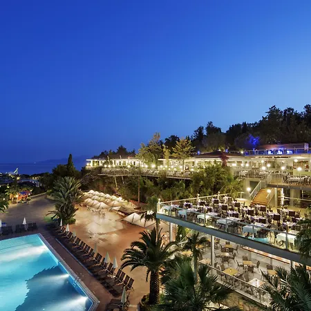 Resort Pine Bay Kusadası